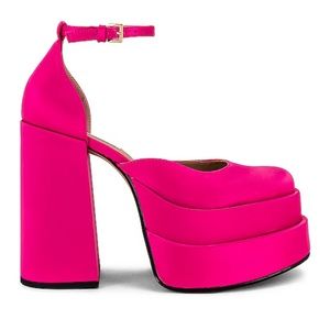 Charlize Pink Satin Steve Madden Heels
